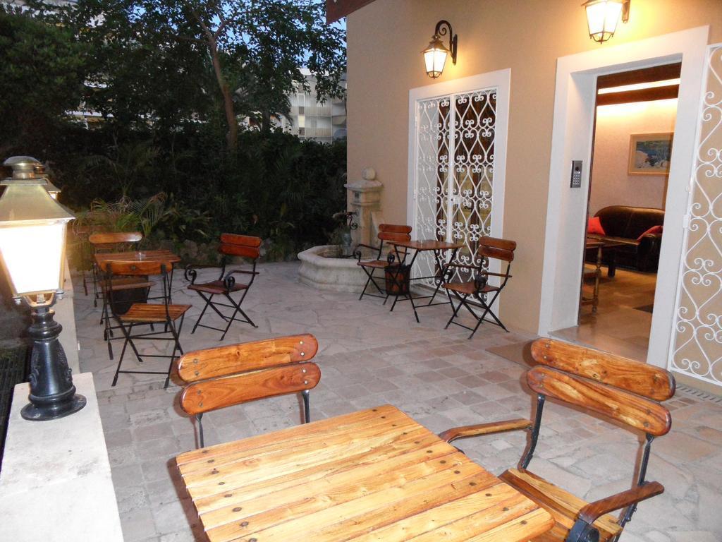 Aparthotel Veles Cannes
