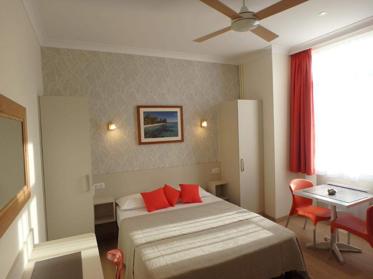 Veles 3*