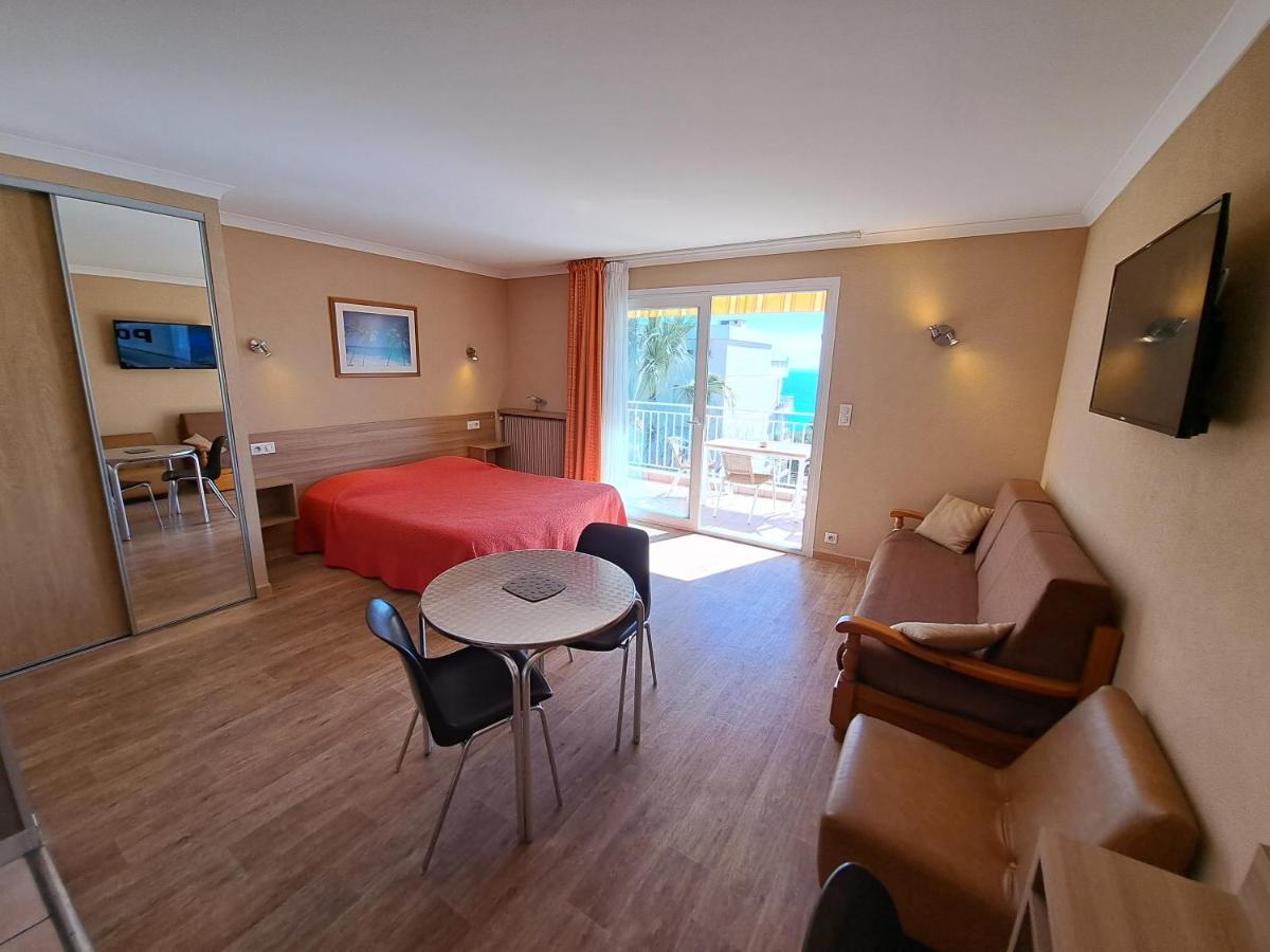 Veles 3* Cannes