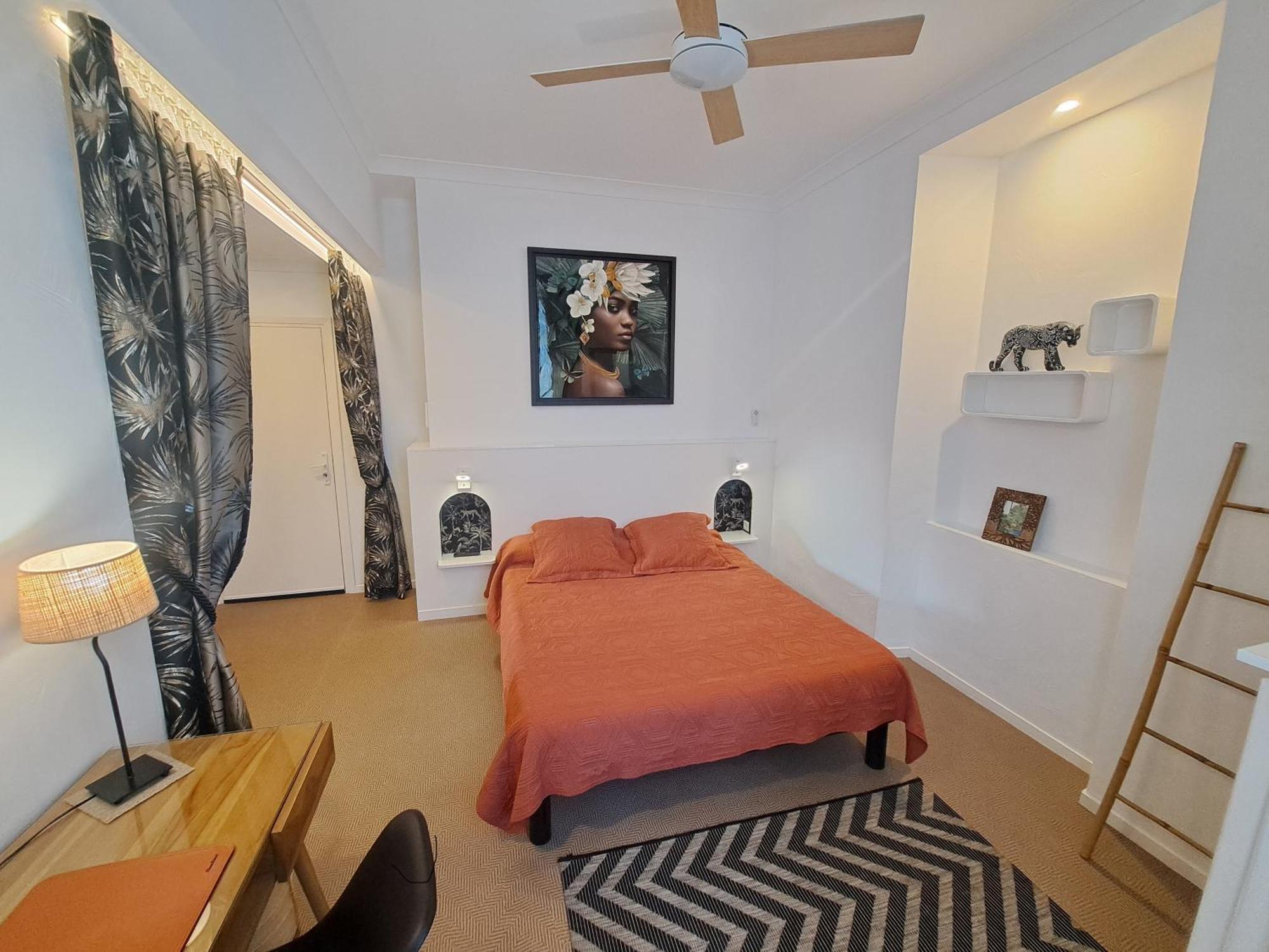 Veles Aparthotel 3*